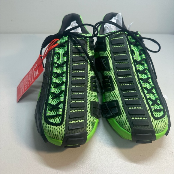 Diesel S-Prototype V2 Men\'s Green and Black Trainers main image 8